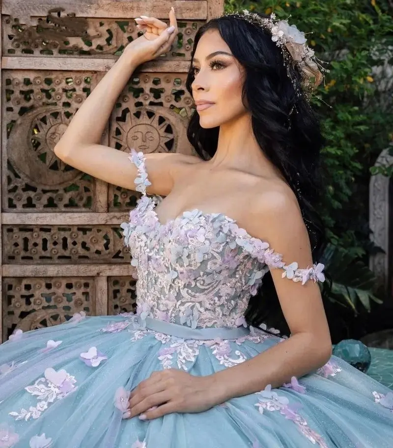 Lorencia-vestido De Quinceañera De mariposa, vestido De baile con escote Corazón, apliques florales, México dulce 16, XV 15 años, YQD420, 2024