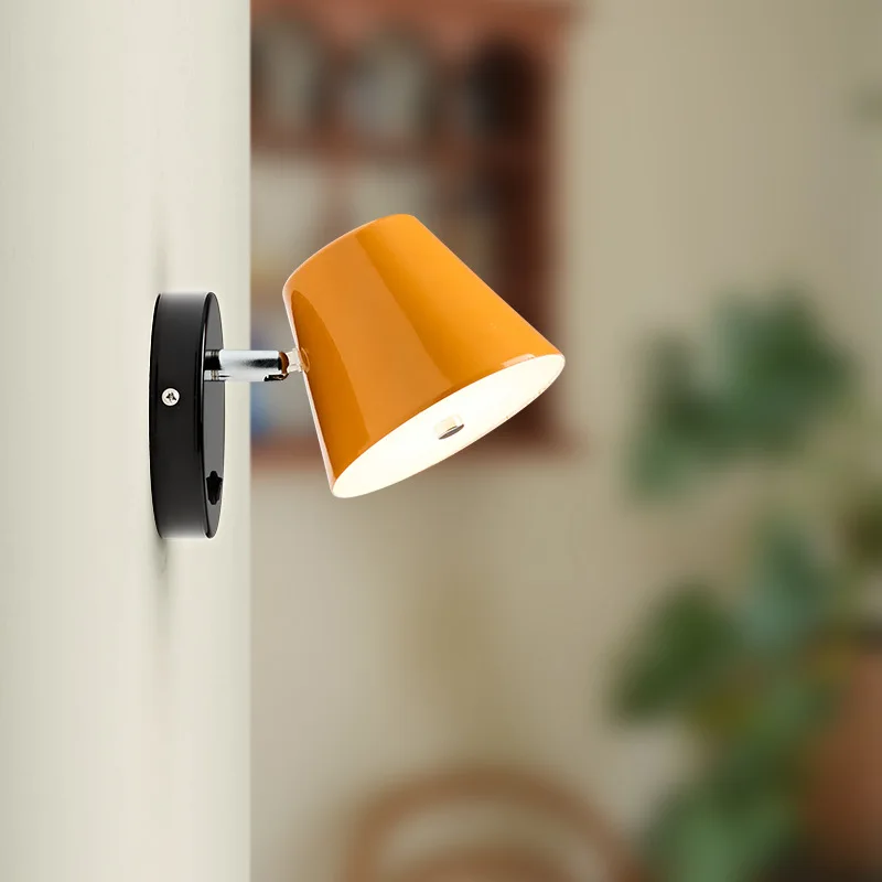 European-style Simple LED Wall Lamp with Adjustable Angle Retro Living Room Study Bedroom Bedside Reading Lighting