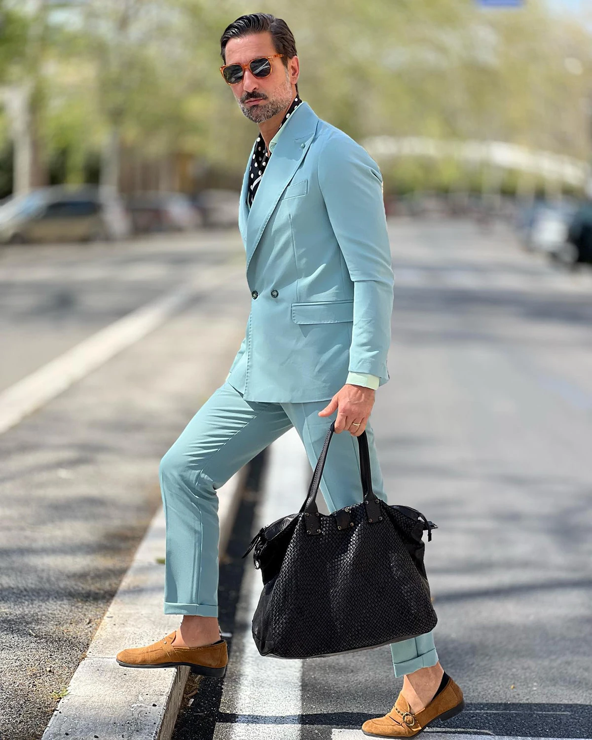 Pure Blue Men's Suits Tailored 2 Pieces Blazer Pants Peaked Lapel One Button Modern New Arrival Wedding Custom Made Plus Size