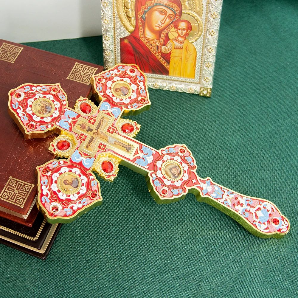 Luxuriöses Orthodoxes Christliches Geschenk: Vergoldetes Grünes Cloisonné-Standkreuz, Kirchenqualität, Altar-Kruzifix für Spirituelle Heimdekoration – Detail 15