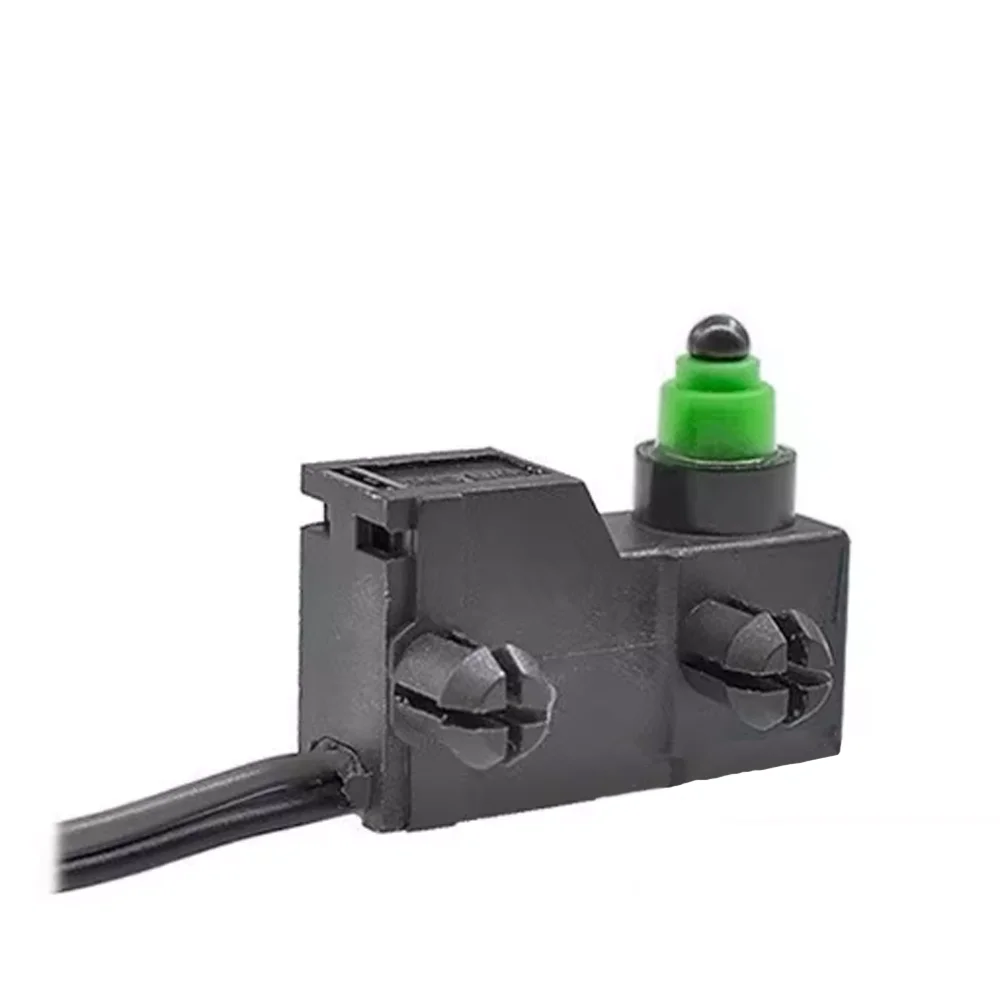

G305 Series Waterproof Micro Switch with Wire for Auto Brake System G305-130F00B34D-FL550