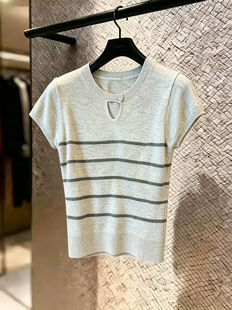 

Korean Style Striped Hollow out Knitwear Women's Summer New Design Sensation Age Reduction Top Self Preservation Model