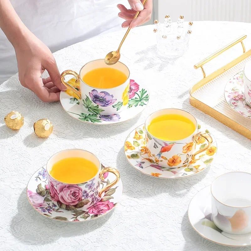 Light Luxury Bone China Coffee Cups and Saucers, High-end Red Tea Cups, Afternoon Tea, Exquisite Souvenirs, Holiday Gifts