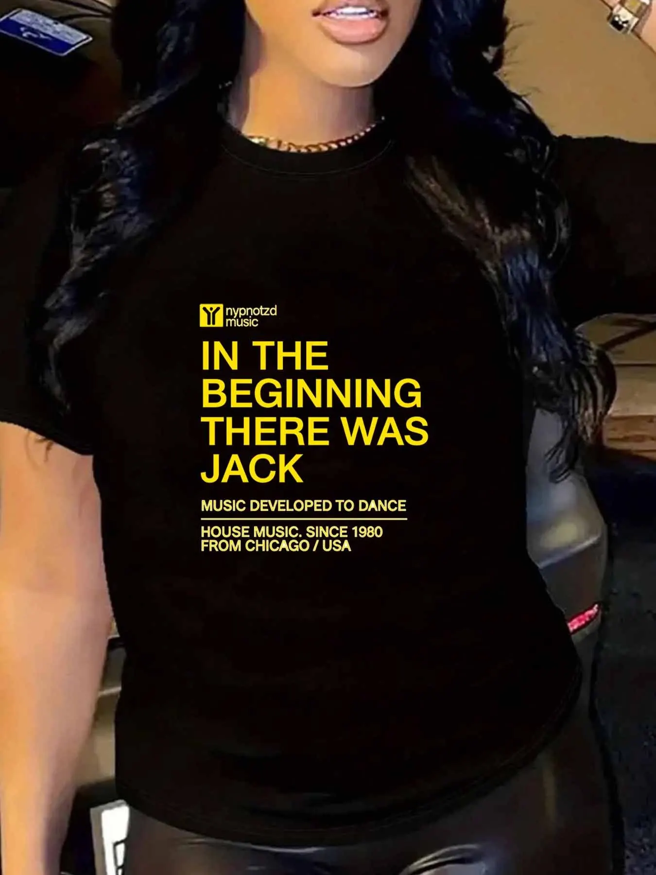 【WY1315309】تيشيرت نسائي بمقاس كبير ورقبة دائرية وأكمام قصيرة مع نصف كم مرن ومطبوعات عصرية