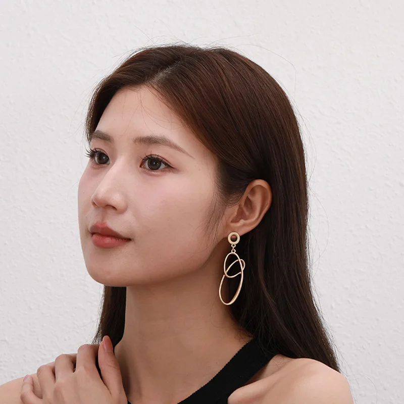 DIY accessories exclusive irregular lines geometric alloy earrings trendy fashion versatile earrings European and American w