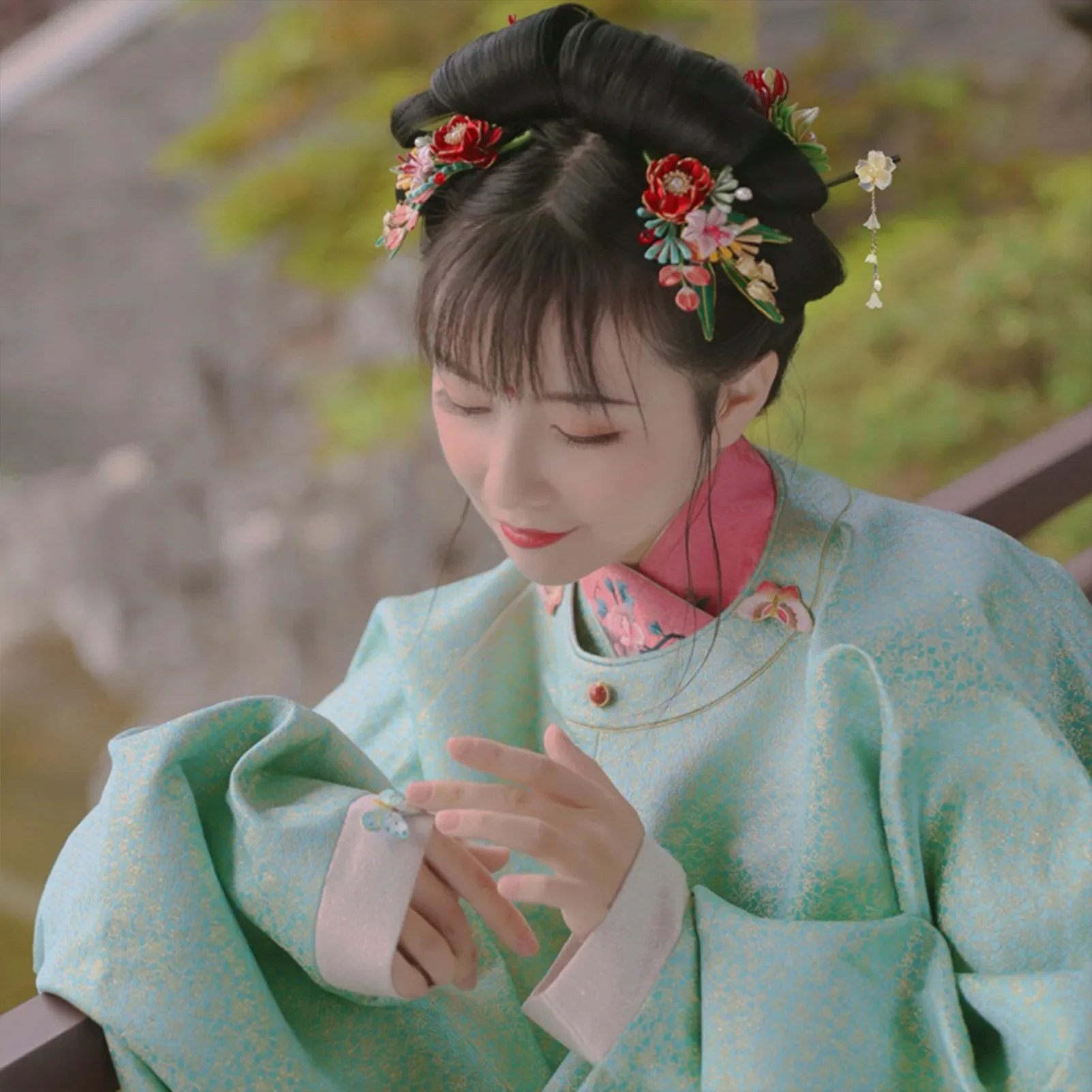 Estilo antigo magnólia hairpin artificial transparente flor de vidro borla vara de cabelo de madeira simples updo hairpin presentes de ano novo