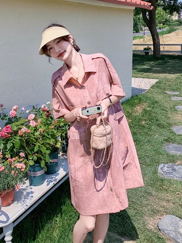 

Розовое платье с эффектом окрашивания для женщин, лето 2025, новинка, маленький размер, свободный крой, стройнящее, с воротником, в корейском стиле, с завышенной талией