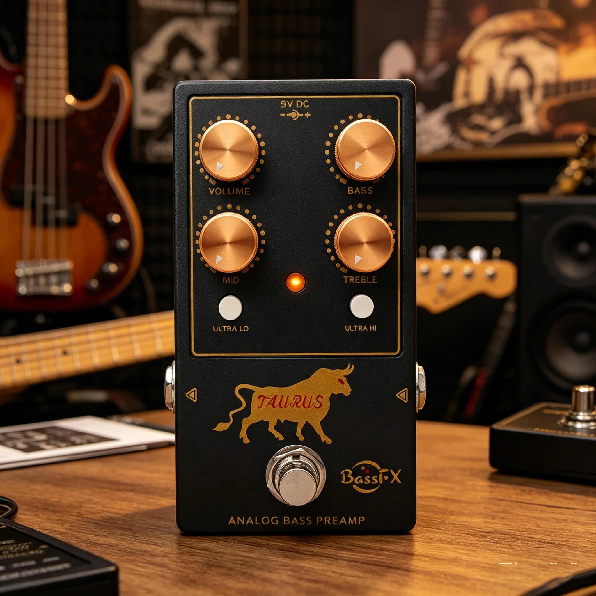 

Fanmuzk Preamp Pedal 3-Band Active EQ + Ultra-Hi / Ultra-Lo Switches Bass Stage Accessories TAURUS Classic Analog Bass