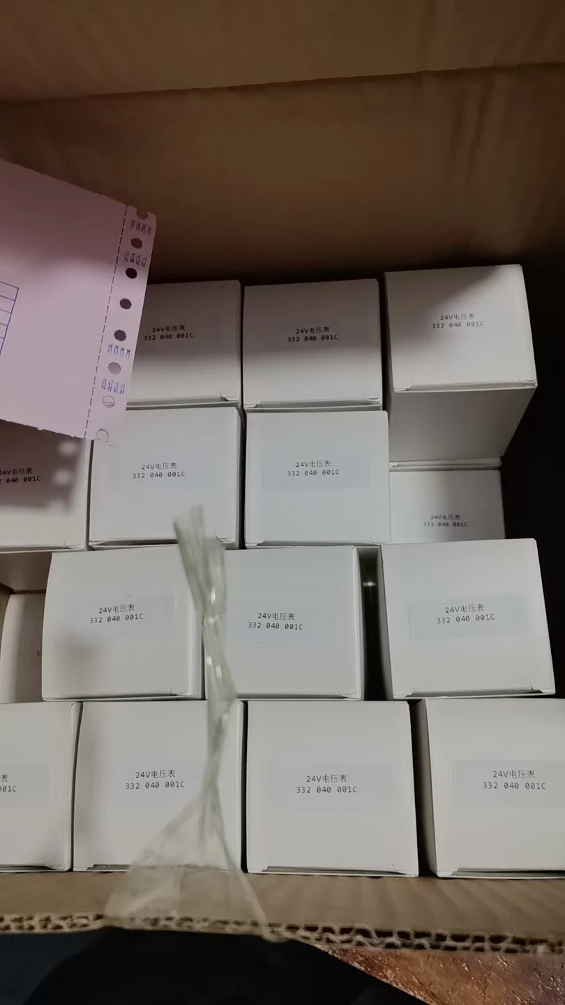 

12V/24V Voltmeter Diesel Generator Set Accessories Voltage Meter 8-16V 16-32V