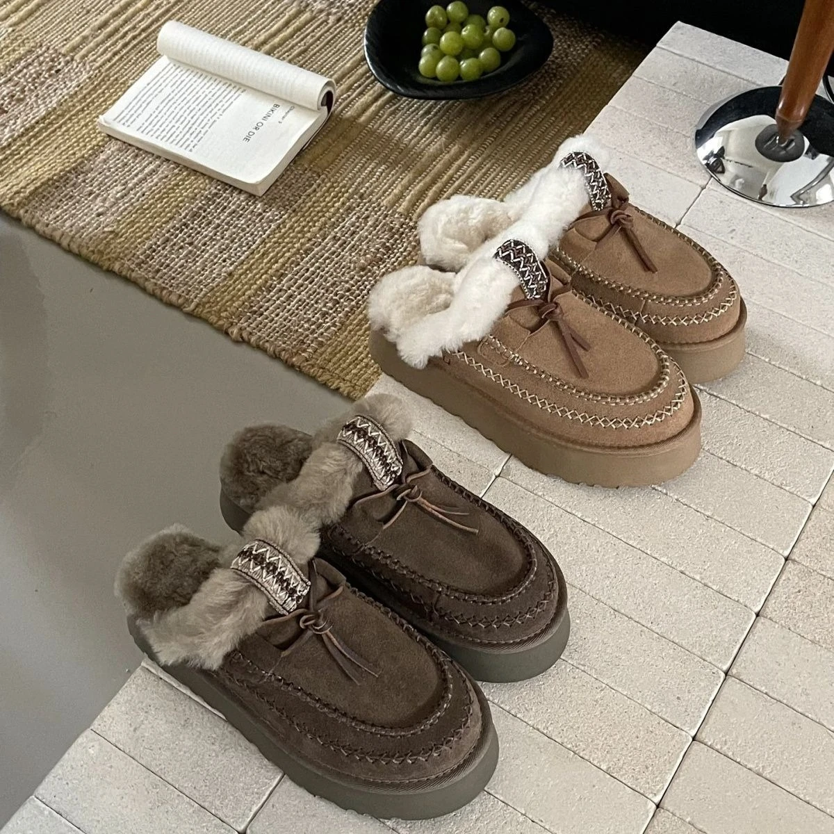 

New style U-shaped thick-soled women's winter closed-toe slippers, one-step vintage real wool snow boots