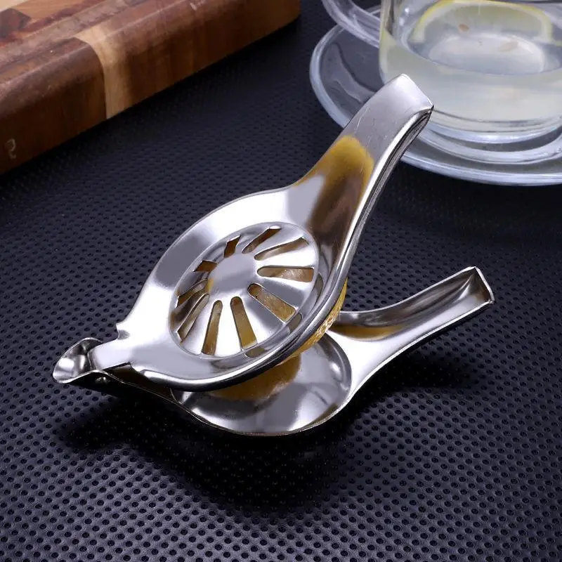 1Pcs Stainless Steel Manual Lemon Squeezer Non-slip Handheld Fruit Juice Press for Home Kitchen Bar Restaurant Lime Orange Juic