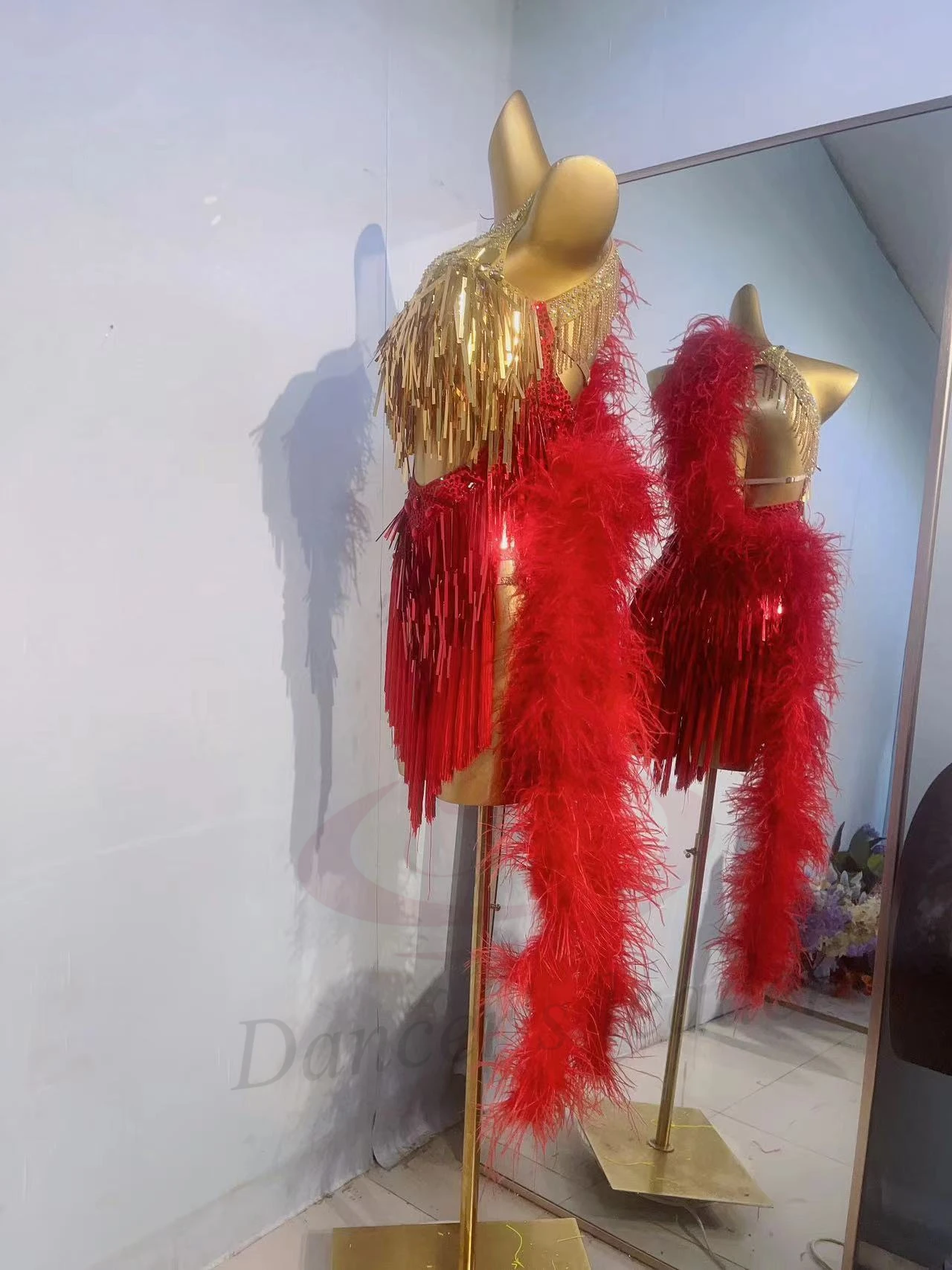 Concours de danse latine pour femmes, haut de gamme, personnalisé, paillettes, queue moelleuse, vêtements de spectacle de Tango, robe de piscine noire