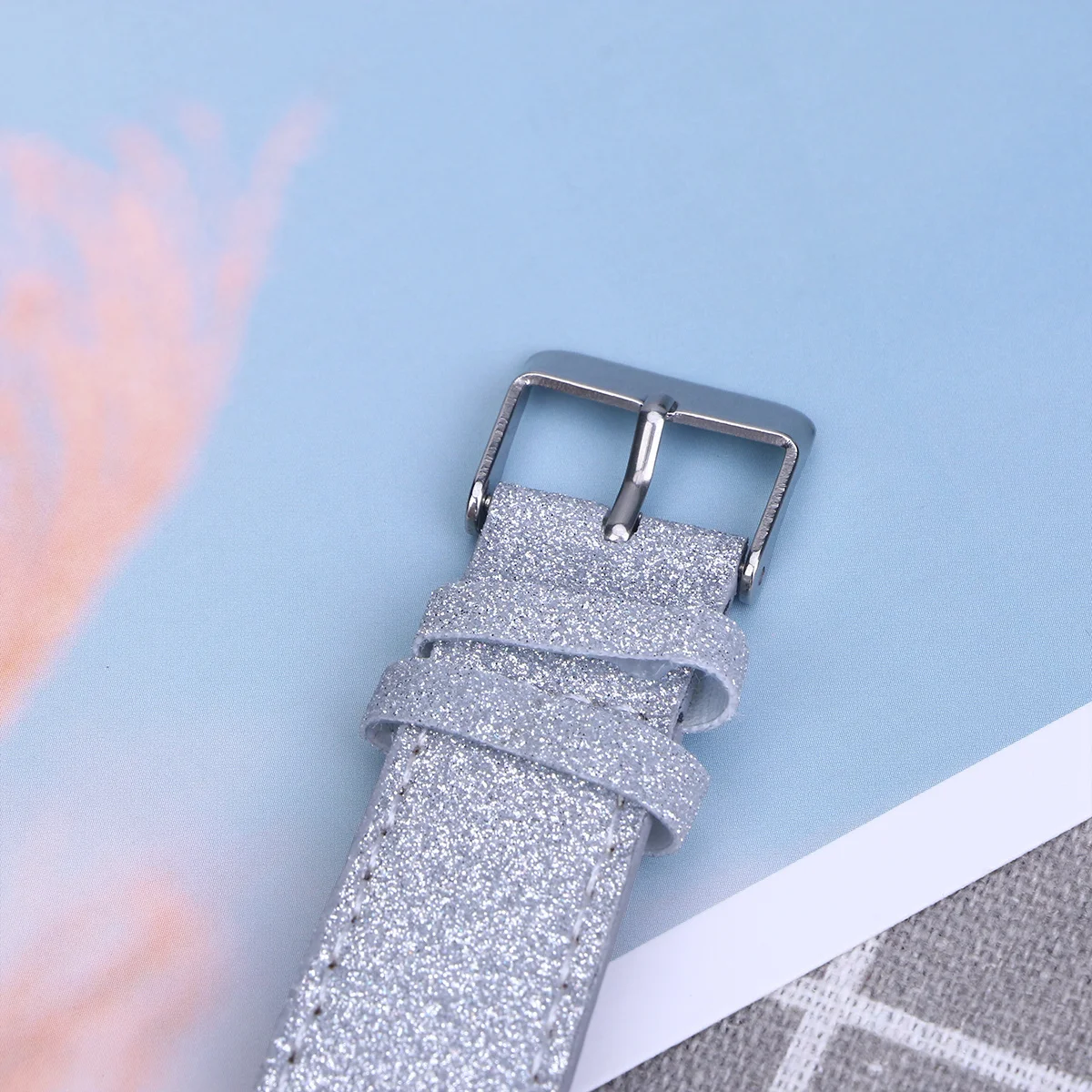 

Snowflake Face Christmas Design Watch Blue Alloy Fashion Women Watches Precise Quartz Movement Classic Luxury Gift for Ladies
