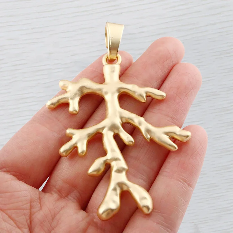

Bohemian Matt Gold Color Large Leaf Branch Charms Pendants for DIY Necklace Jewellery Making Findings Accessories