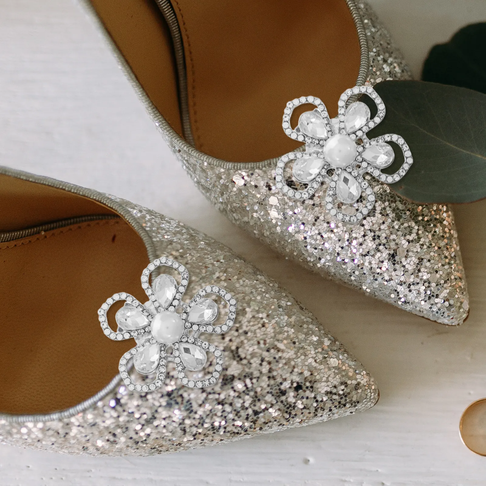 

2 шт. Зажимы для обуви в форме пятилепесткового цветка, съемные, со стразами, блестящие, с кристаллами, для рабочей обуви, свадебных туфель и высокой обуви