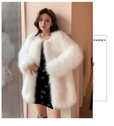 Medium to long V-neck minimalist high-end imitation fox fur grass coat for women, 2024 autumn and winter Toka fur coat