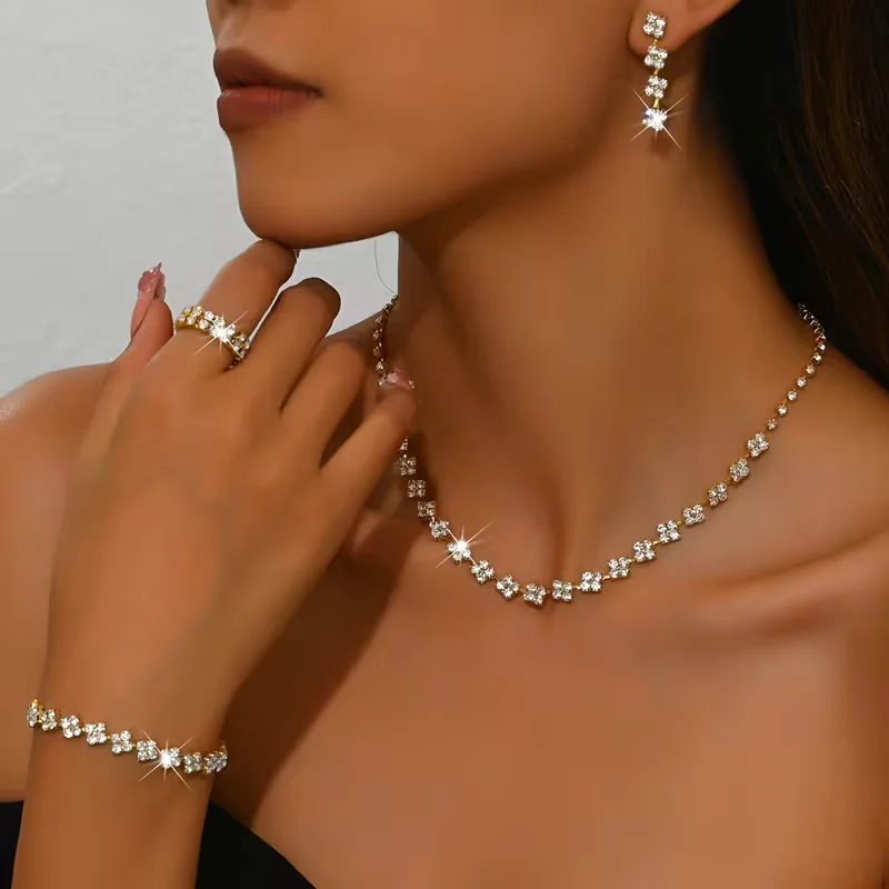 1 Set Includes (One Necklace + One Pair of Earrings + One Ring + One Bracelet) Vintage Jewelry, Featuring Marquise Zircon and Rhinestone Sparkling Square Design, a Four-Piece Jewelry Set Perfect for Brides' Weddings, Banquets, Parties, Fashionable Women's Clothing, Evening Decorations, and Exquisite Birthday Gifts