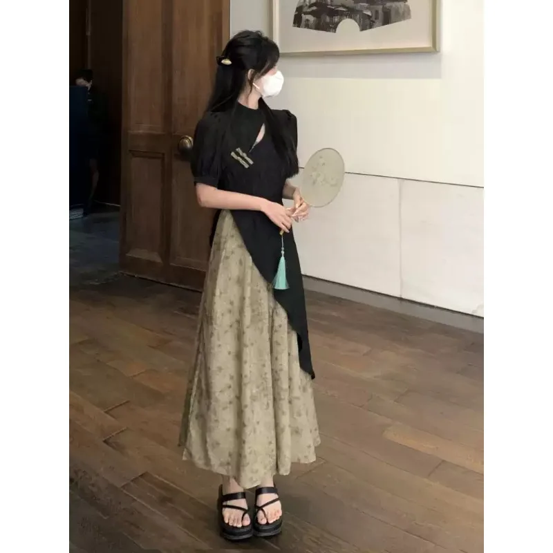 New Chinese-style fake two-piece contrasting cheongsam skirt, high-end hollow design long dress