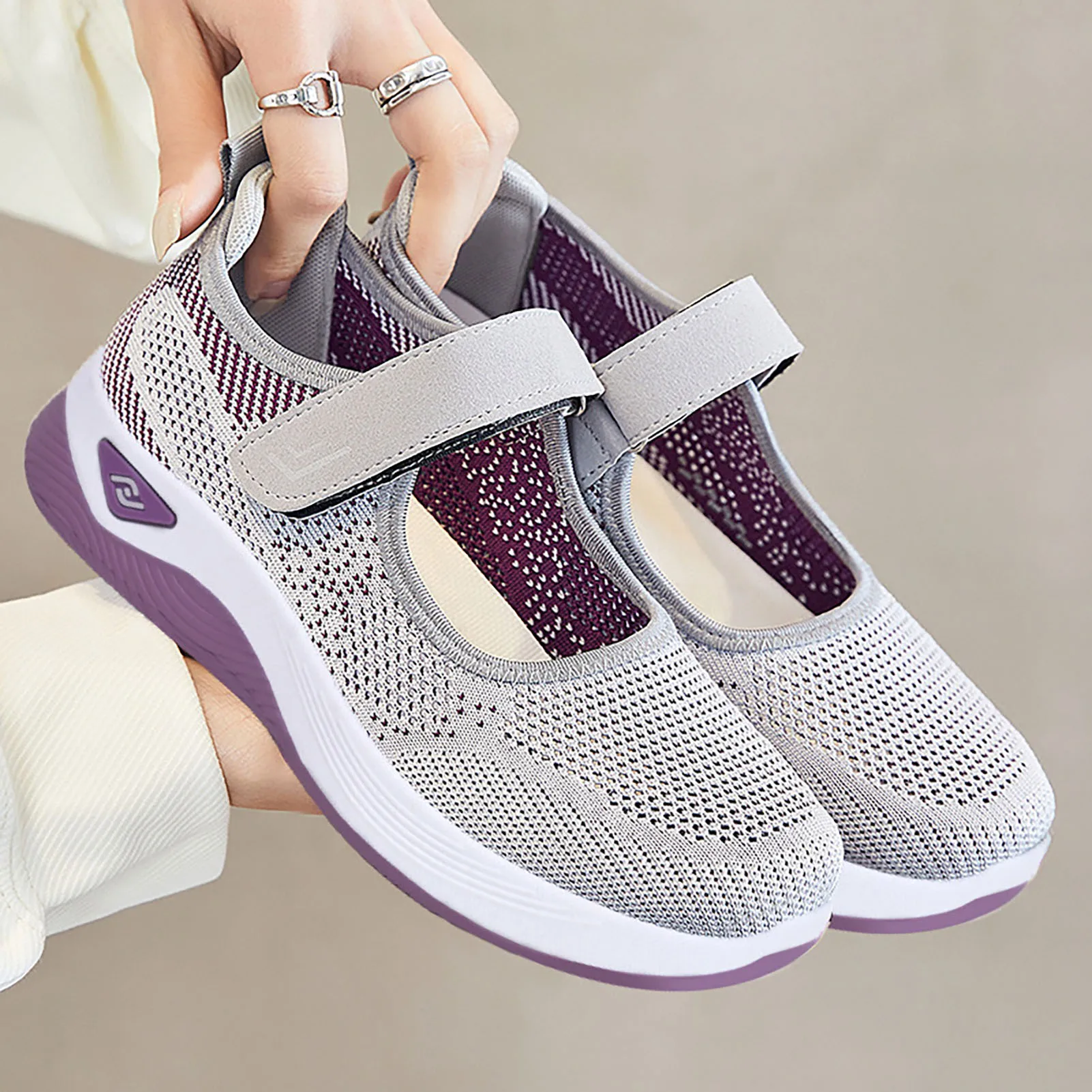 Womens Casual Mesh Shoes Breathable Mesh Walking Shoes Suitable for Camping Indoor Walking