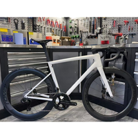 2025 Carbon Frame Bicycle with Handle Disc Brake Di2 Cable 12 Speed BSA Thread 68mm Customized Spray Paint+Logo DPD Shipping
