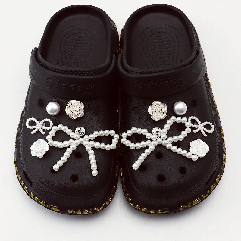

1Set Pearl Flower Advanced Shoe Decorations Charms New Pearl bow Shoe Charms Set DIY 3D Detachable buckle Shoes accessories
