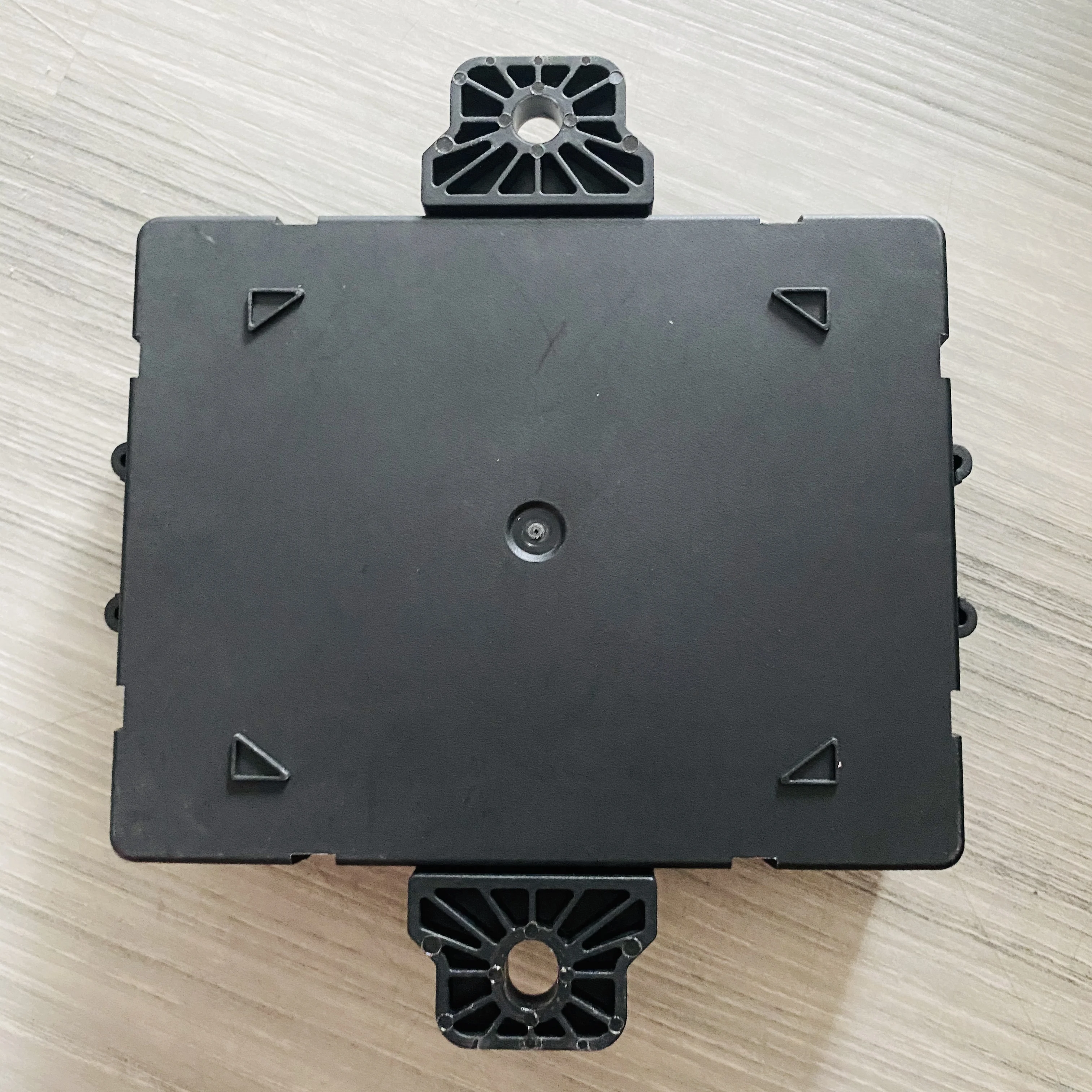 

Original Quality Back Door Control Module for Chery Tiggo 8 802000077AA