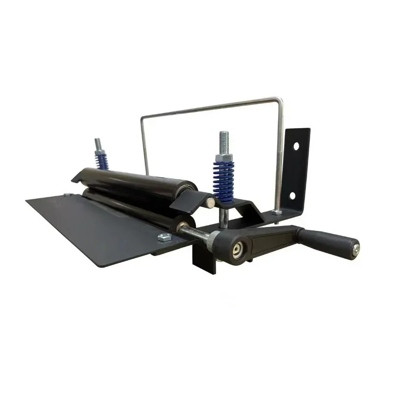 Hand Crank Towel Wringer, Mountable Car Wash Microfiber Towel Water Squeezer, Manual Cloth Dehydration Tool for Auto Detailing