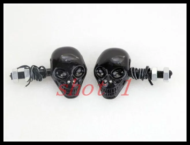 เลี้ยวไฟสัญญาณ 4x black Skull LED สําหรับ Harley Sportster Kawasaki Ninja Suzuki Boulevard Yamaha R1 Honda CBR