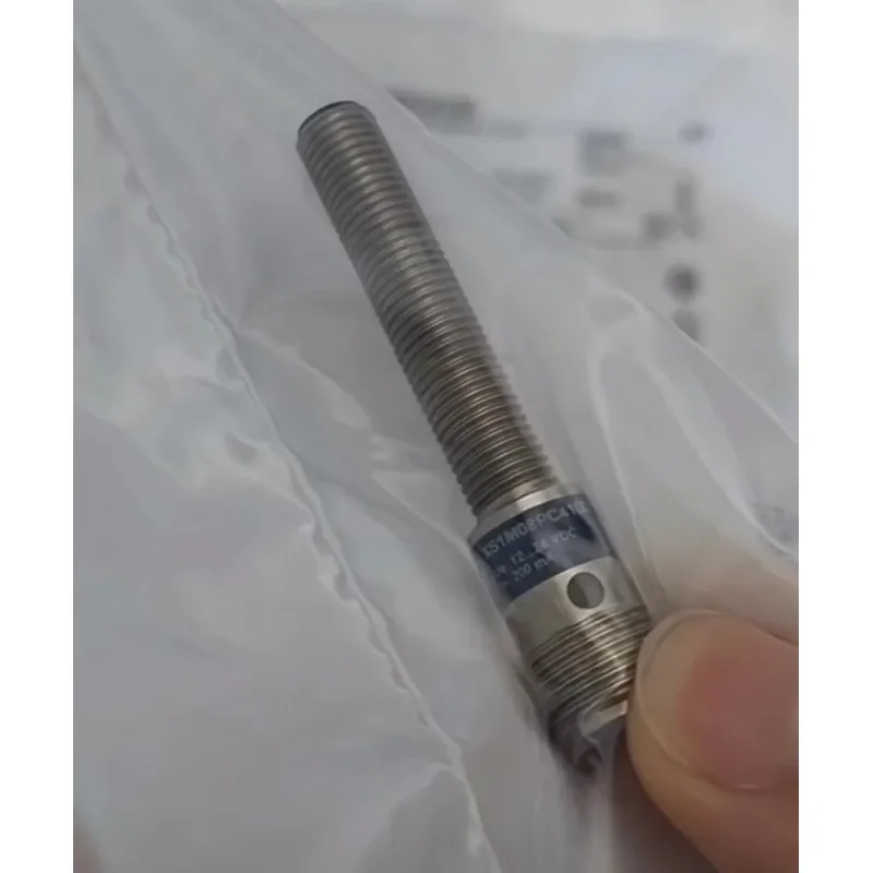 XS1M08PC410D Telemecanique Proximity Sensor – Inquiries Welcome