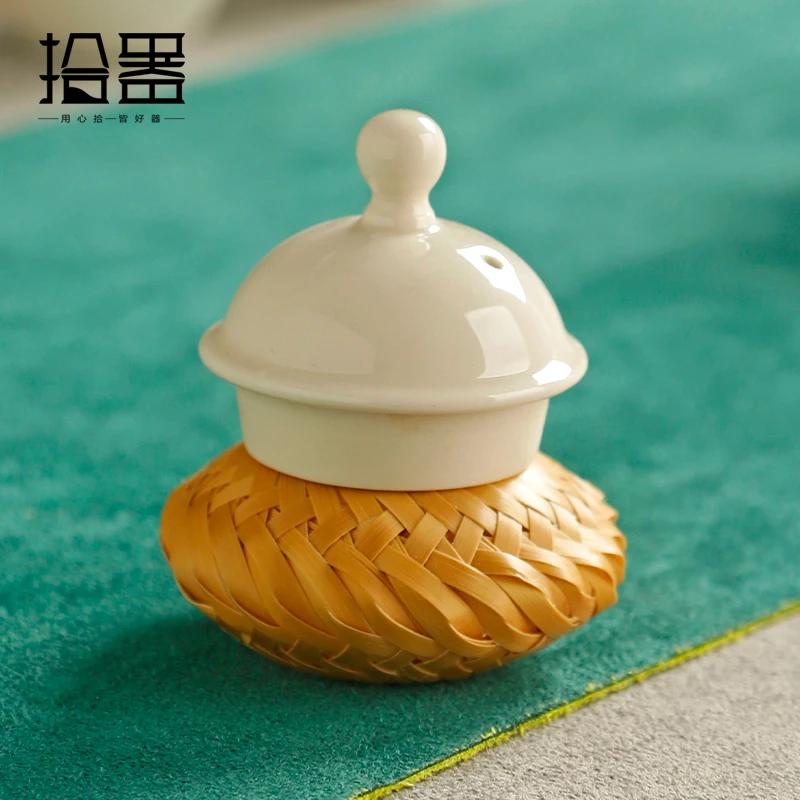 Pure handmade jade bamboo first layer leather woven bamboo cover pot cover cover bowl tea cover cushion small shelf tea pet deco