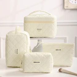 Women's Cosmetic Bag Quilted Makeup Storage Bag Portable Travel Organizer Cosmetic Toiletry Pouch Cute Make Up Handbag Bag