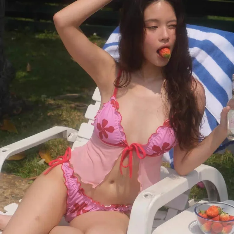 Pure Desire Wind Sweet Bow Strapless Split Swimsuit Women A High-end Feel Mesh To Cover The Belly Make You Look Slim Swimsuit