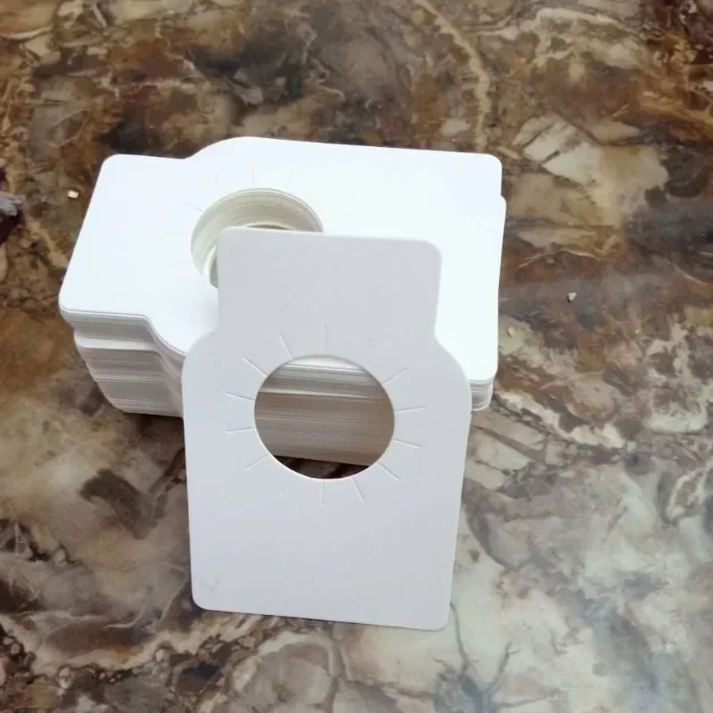 50 Uds. Etiquetas de botellas de vino en blanco de doble cara para bastidores de vino bodegas se adapta a todos los accesorios de botellas de etiquetas de papel recubierto