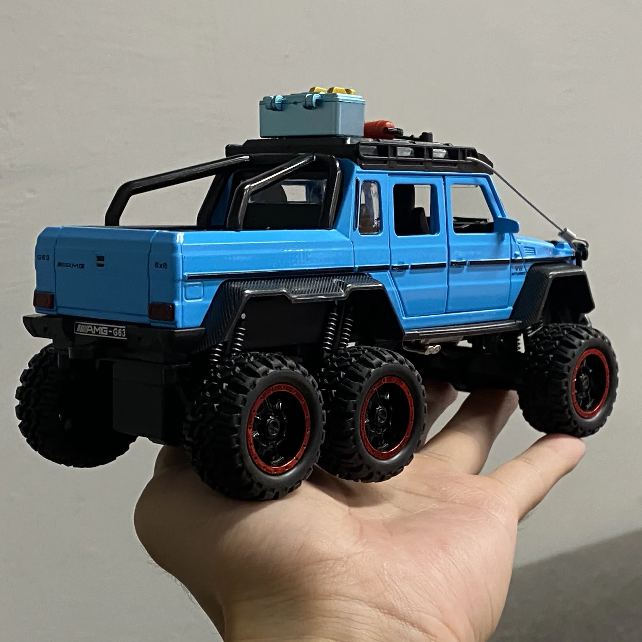 1:24 بنز G63 6*6 مغامرة الطبعة على الطرق الوعرة SUV سبيكة معدنية دييكاست نموذج سيارة داخلي محاكاة الحلي هدايا عيد ميلاد صديق