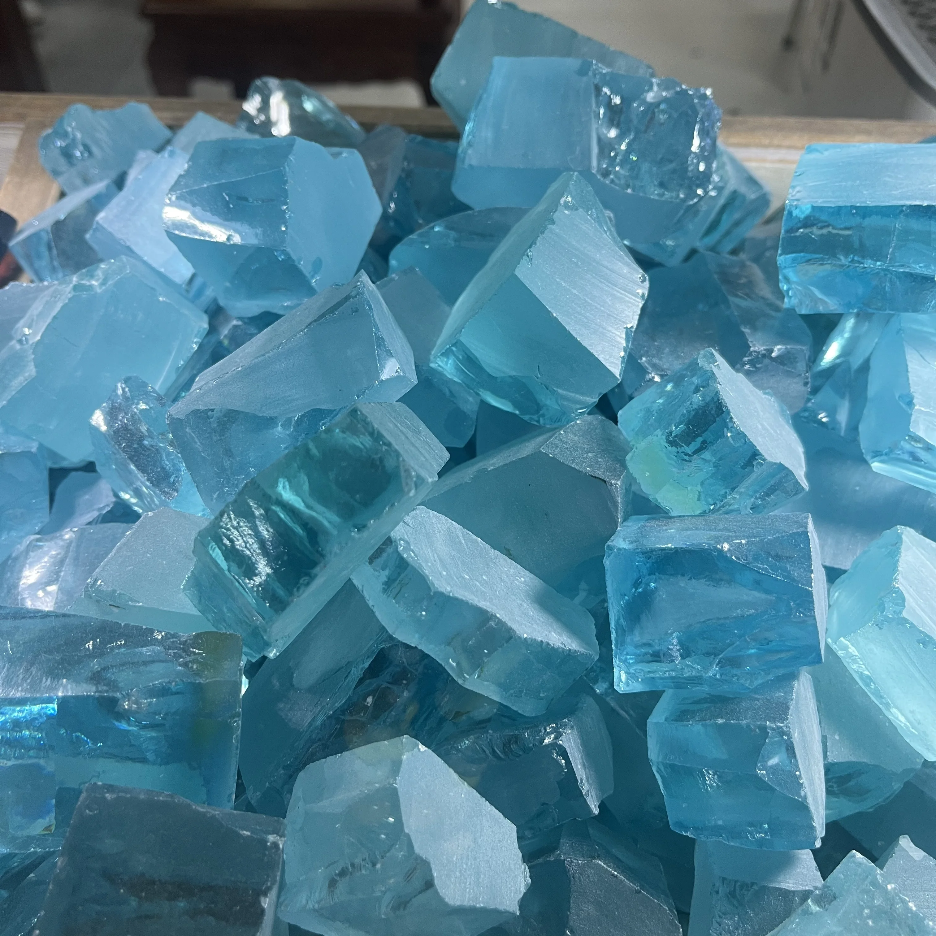 

200g Paraiba Uncut Cubic Zirconia Stone Synthetic Gems Loose Gem Raw Material for Jewelry Crafting