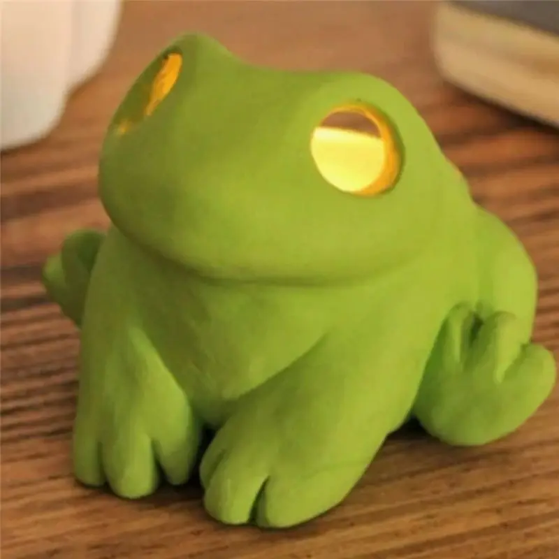 J1UL1N Frog Candle Holder Table Centerpiece Decor Big-Eyed Frog Candlestick Holder Tabletop Tea Light Candle Stand