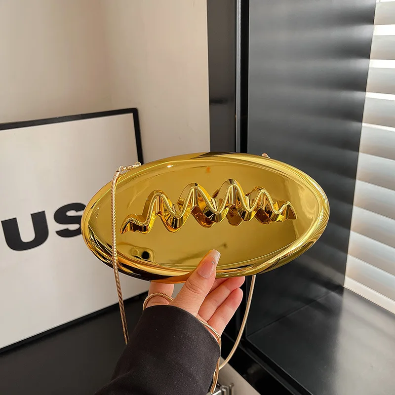 

Fashionable Crossbody Bags for Women 2026 New Shiny Chain Mini Evening Clutch Bag Metallic Gold Oval Party Shoulder Bag Woman