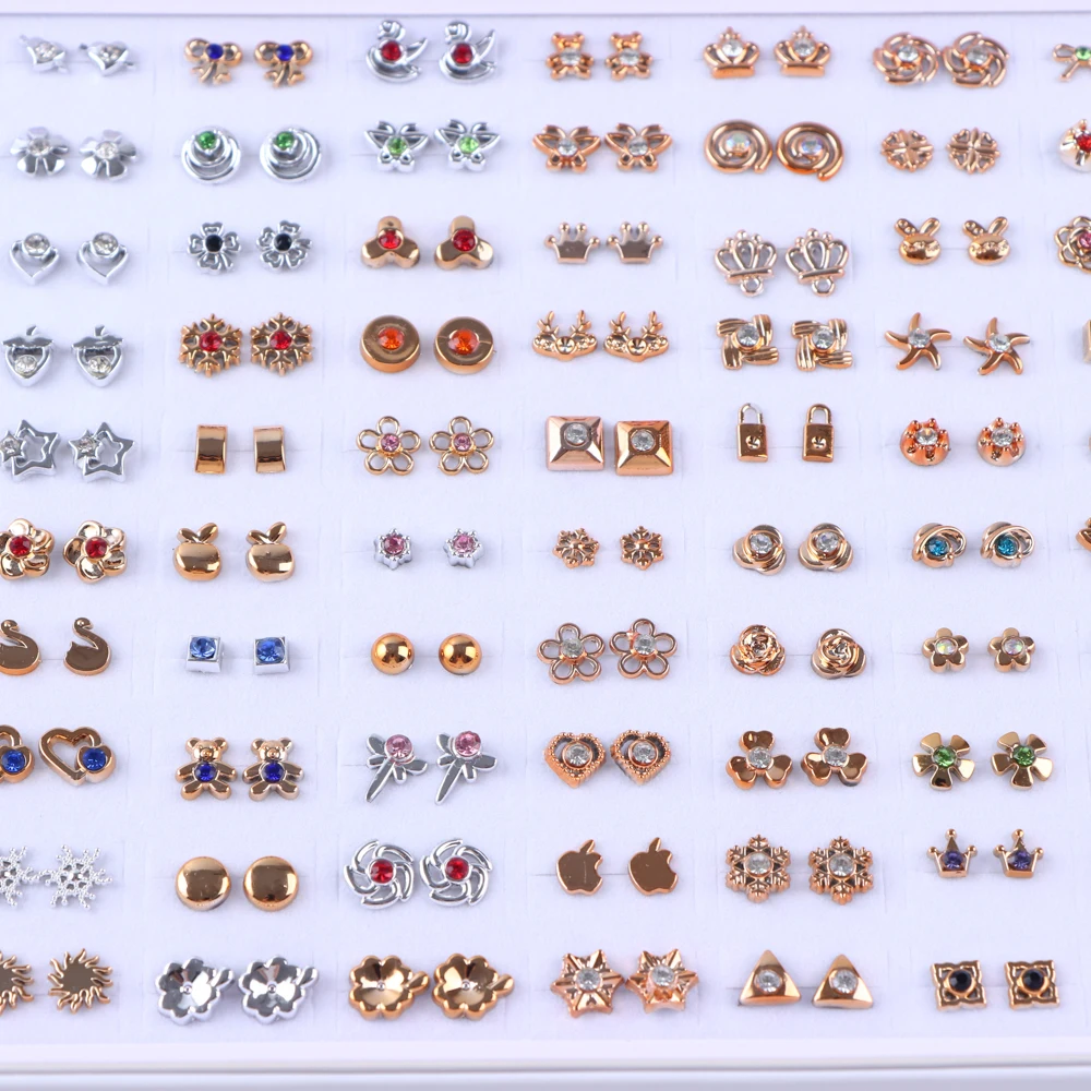 100Pairs/Lot Wholesale Small Mini Crystal Stud Earrings For Women Girls Jewelry Mix Style Gold Silver Color Party Gifts