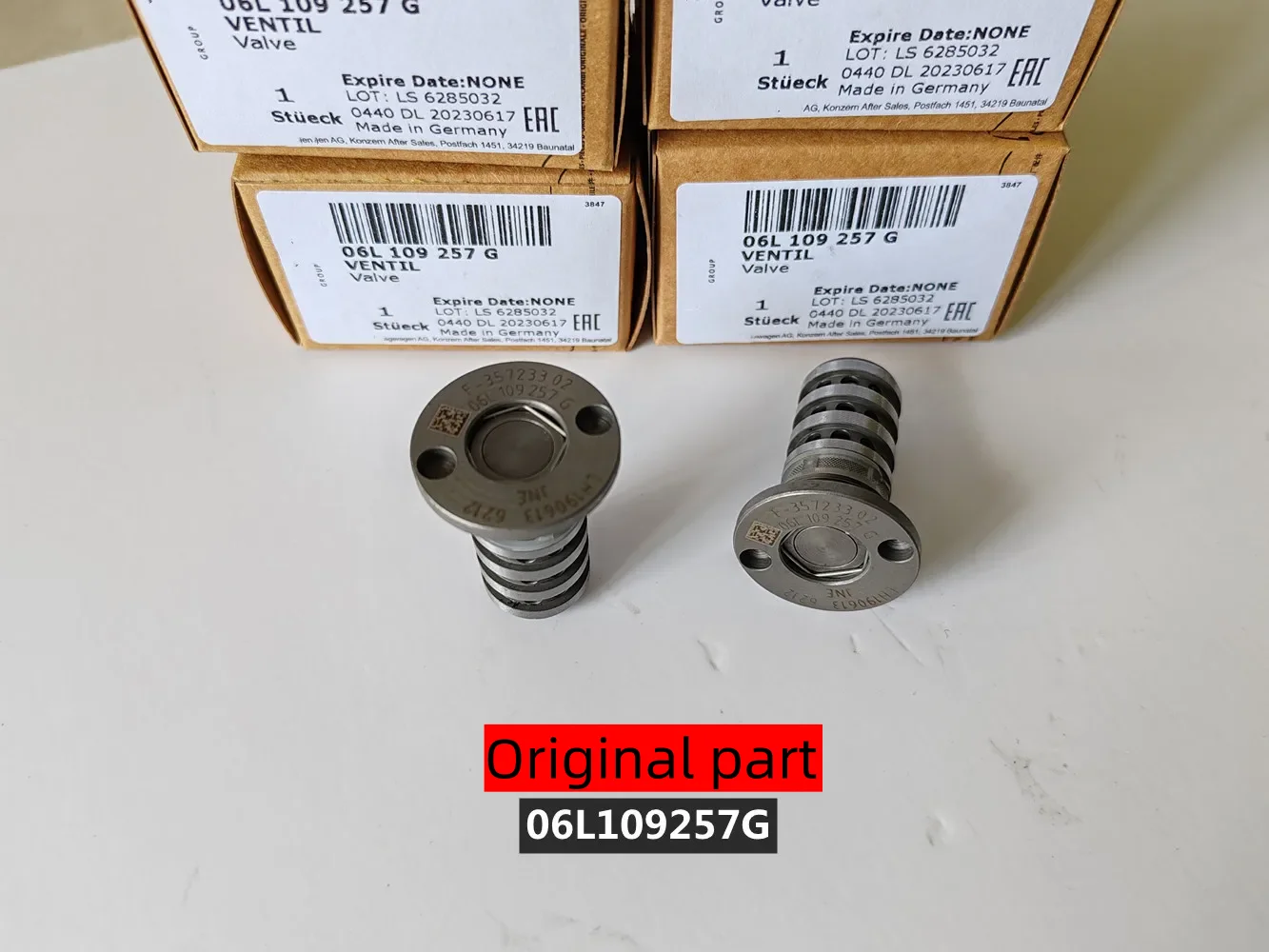 

Genuine OEM Camshaft Control Valve M20 For AUDI A4 Q5 VW Jetta Golf 2.0T 1.8T 4270025100 / 06L109257H / 06J109257L / 06K109257B