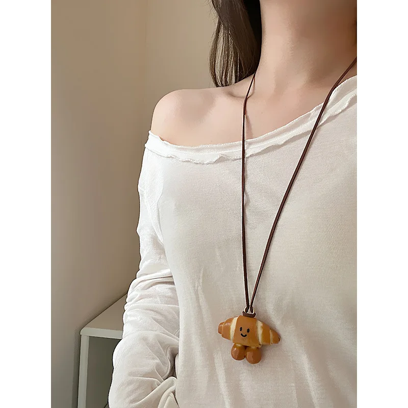 Handmade Bread, Alkaline Water Cow Horn Bun Hymn Pendant Necklace Women Niche Personality Fashion Versatile Pendant Accessories image 6