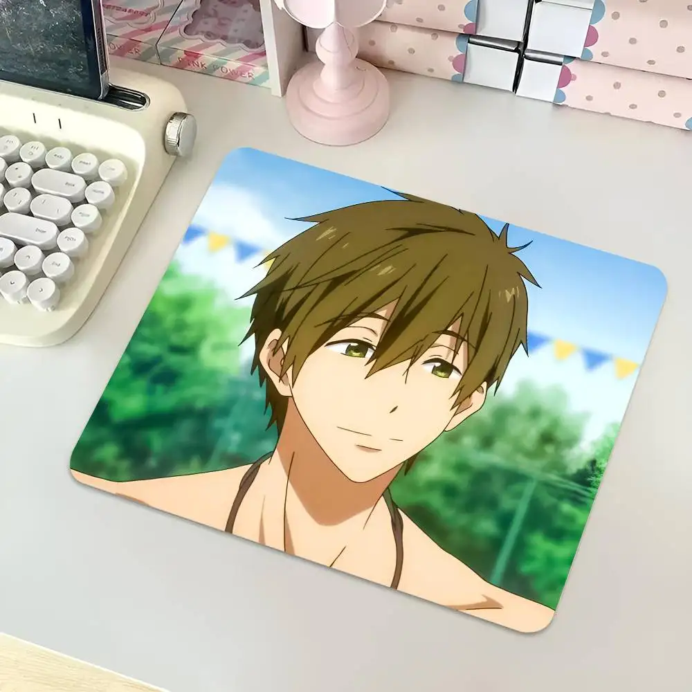 1pc Anime Free! Tachibana Makoto Small Mousepad Keyboard Pad Laptop Cushion Non-slip Deskpad