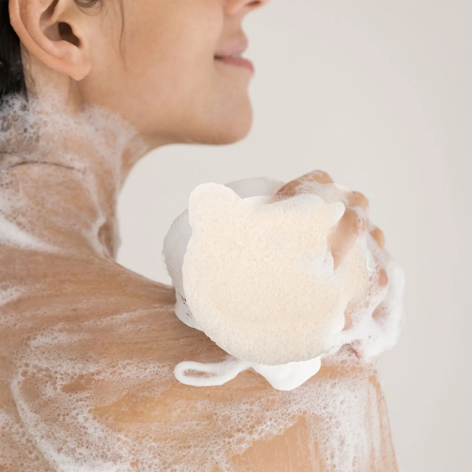 

Мягкая отшелушивающая губка-мочалка для купания малышей в форме медведя из конжака для детей