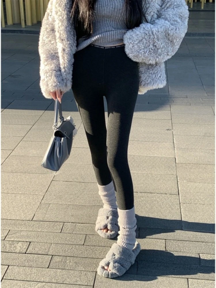 Seksowne spodnie do jogi z wysokim stanem, elastyczne, z literami, obcisłe, modelujące sylwetkę, wygodne i codzienne.