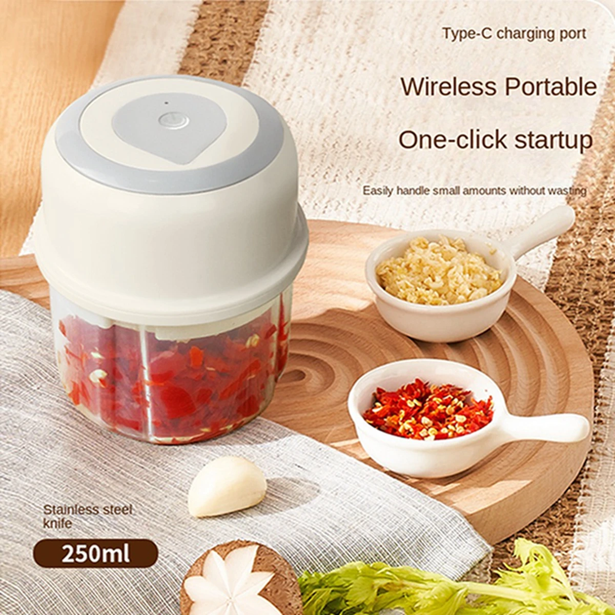 

250ML Electric Garlic Chopper Mini Portable Vegetable Chopper, Wireless Food Processor Garlic Mincer for Onion Ginger Chili