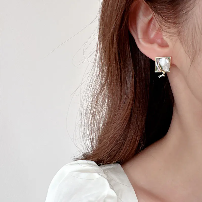 أقراط كلاسيكية من لؤلؤ المياه العذبة الطبيعية للنساء، مضادة للحساسية، ذهب عيار 14 قيراط، عصرية وخفيفة فاخرة