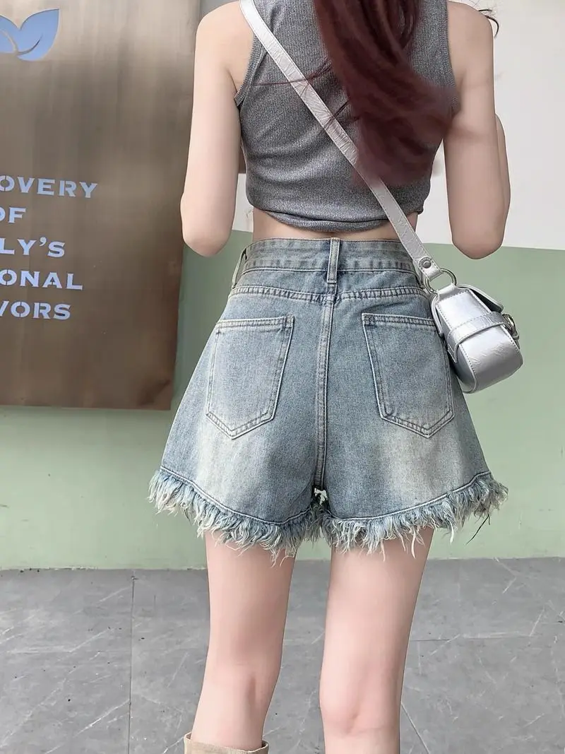 Women Vintage Tassels Denim Shorts Button Loose High Waist A-line Jean Shorts Casual Women Office Trousers Streetwear