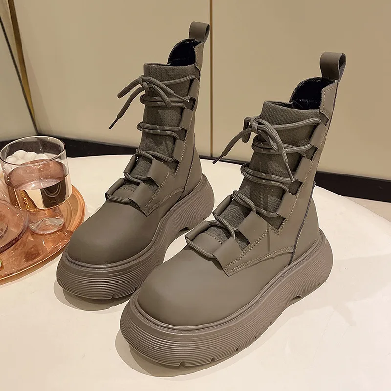 Trendy Women's Hiking Shoes Autumn and Winter Sports Walking Leisure Hiking Boots Can Be Thickened with Soft Leather Short Boots