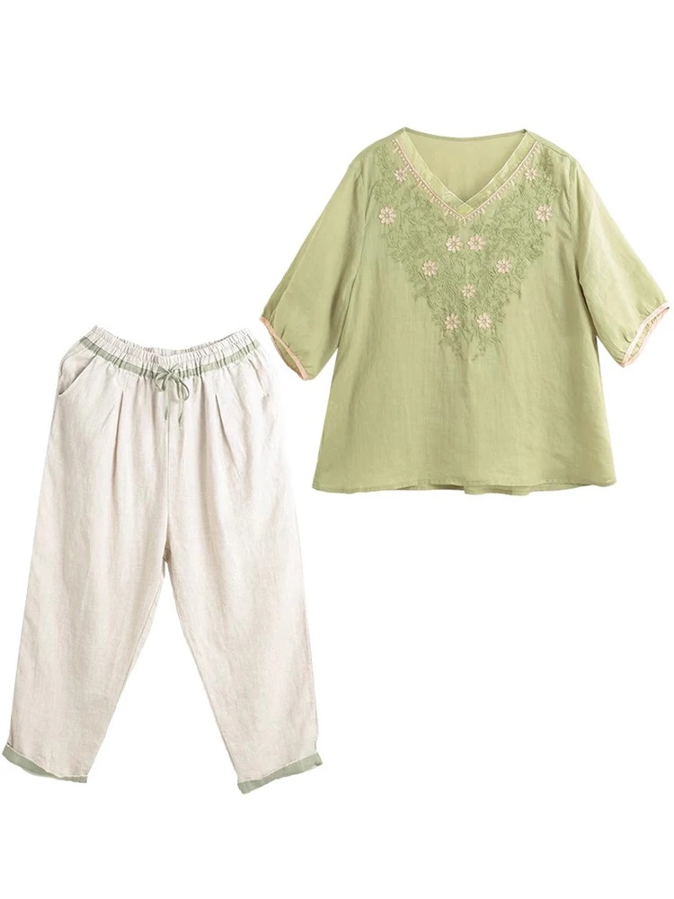 Ele Baumwoll-Leinen-besticktes zweiteiliges Set für Frauen mittleren Alters und lässiges V-Ne-T-Shirt und neunte Hose