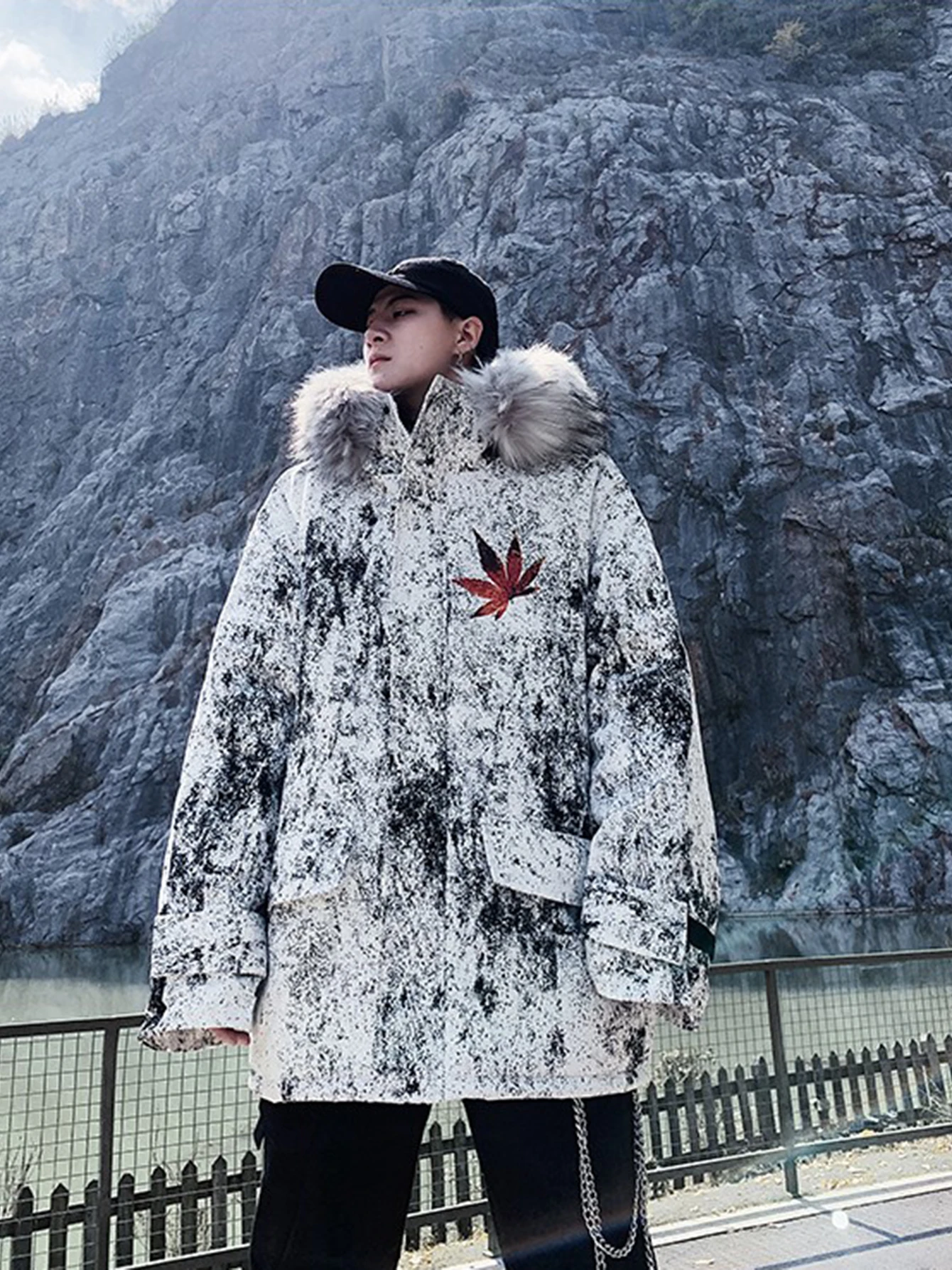 REDDACHIC Maple Leaf Print Men's Puffer Down Jacket Faux Fur Hooded Oversized Coat Warm Winter Outwear Hip Hop Retro Streetwear