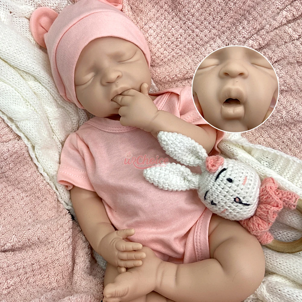 

44cm Full Soft Silicone Reborn Baby Girl with Realistic Weight and Skin Texture for Adults Needing a Calming Anxiety Relief